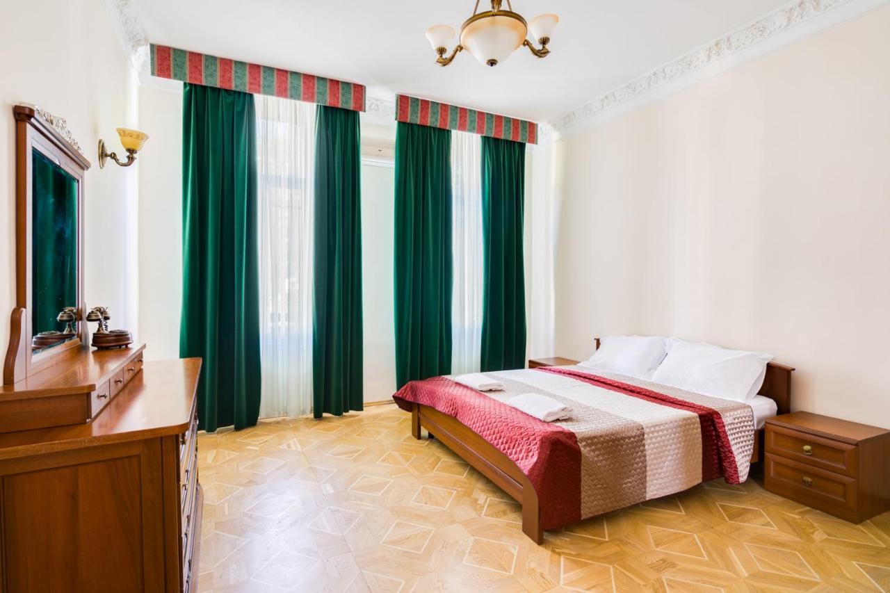 Guest House On Znamenka 13 Moscow Ngoại thất bức ảnh